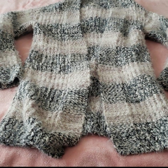 Fuzzy Cardigan - Picture 2 of 6
